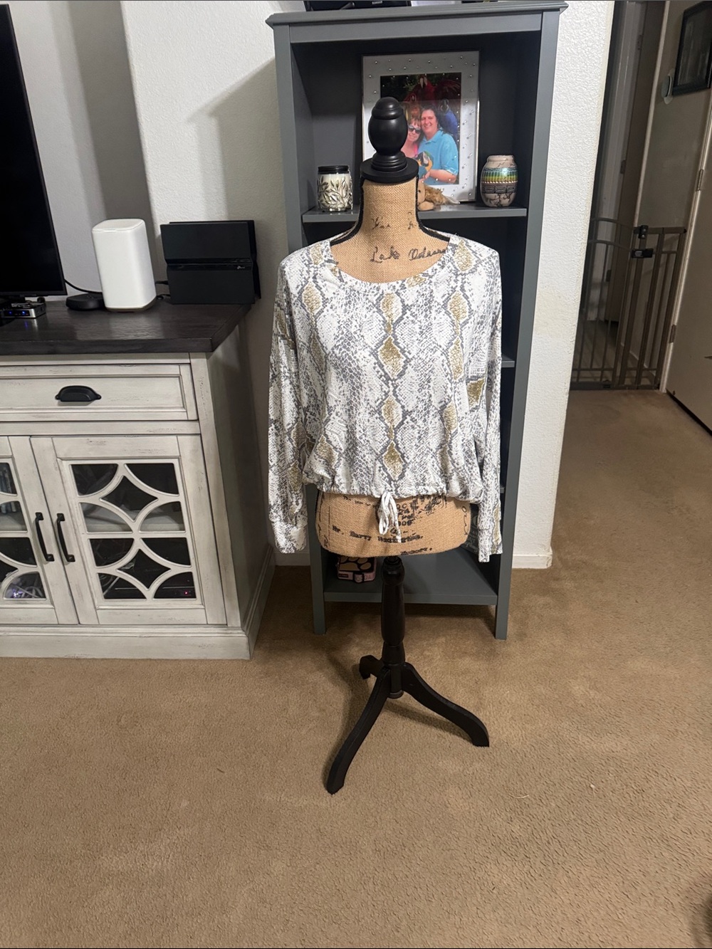 Express Long Sleeve Snake Print Top in White and Gray with Tan Accents Size S